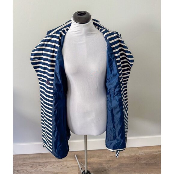 Express Striped Fit and Flare Trench Coat - Picture 8 of 12
